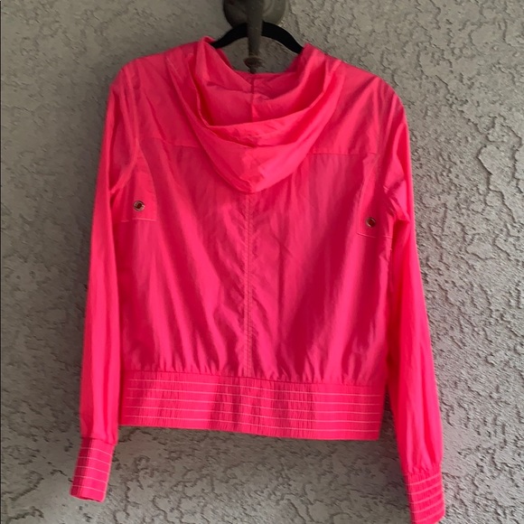 Juicy Couture hot pink windbreaker jacket - Picture 4 of 6